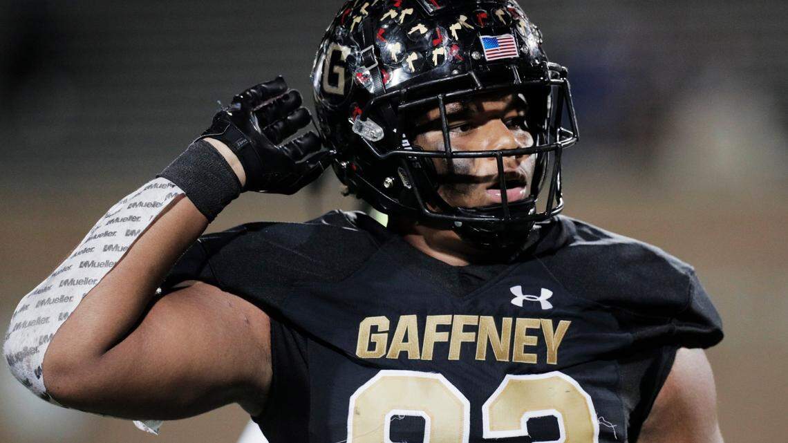 Georgia lands commitment from state of South Carolina’s top football recruit