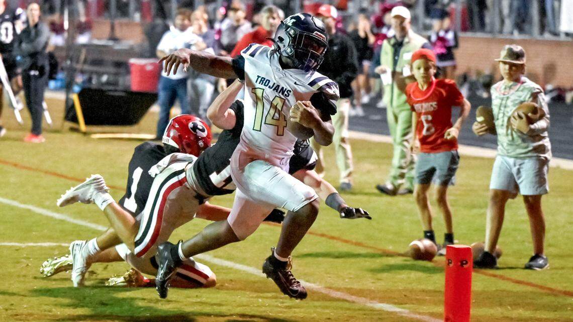Week 10 Scoreboard: John Milledge survives FPD comeback to keep streak alive with 27-22 win