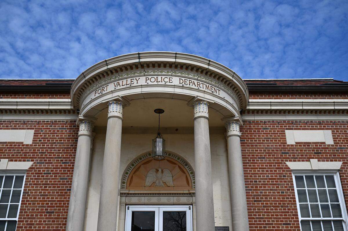 The Fort Valley Police Department sits off of West Church Street in Fort Valley, Georgia. 