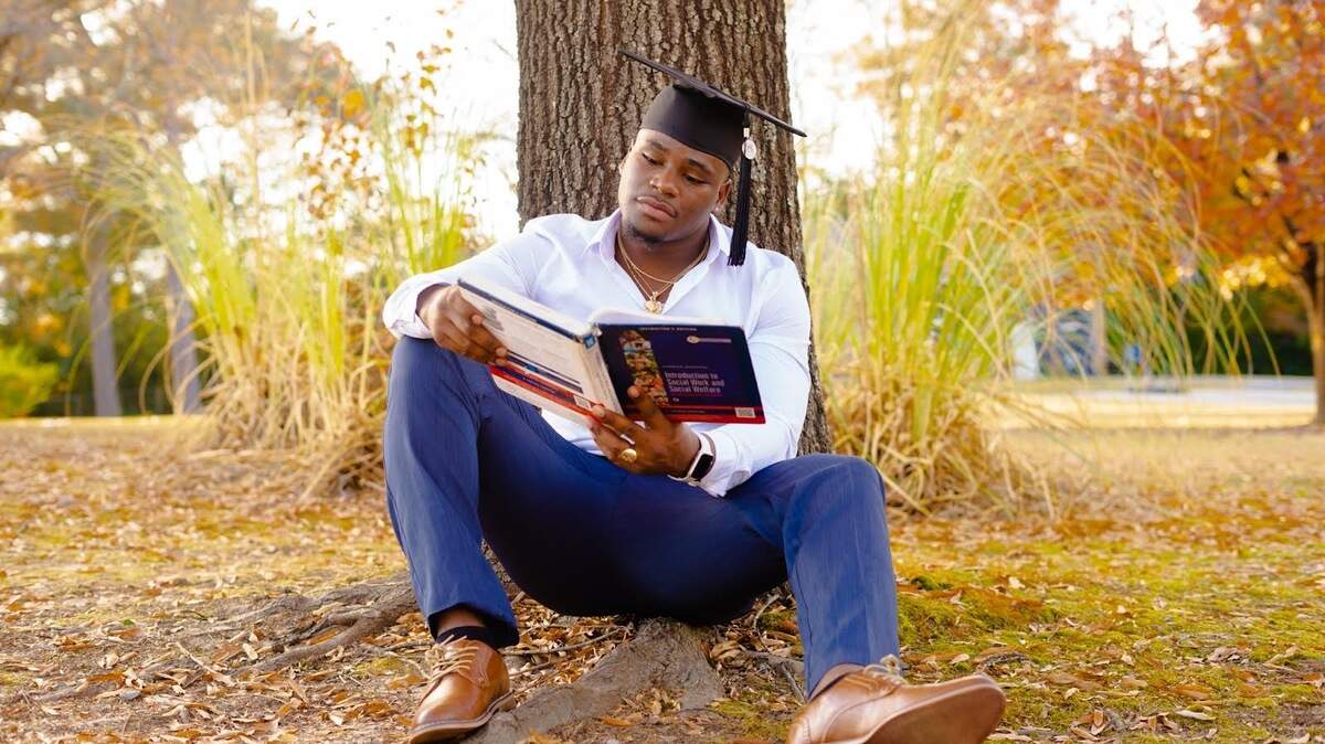 Fort Valley State University’s Student athletic, Zaquan Baldwin taking his photos for his graduations for the 2021 winter commencement