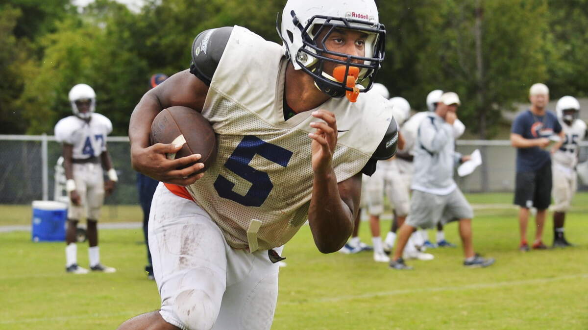 Northside junior Desean Dinkins is expected to take on much of the rushing load carried by Willie Jordan last year.
