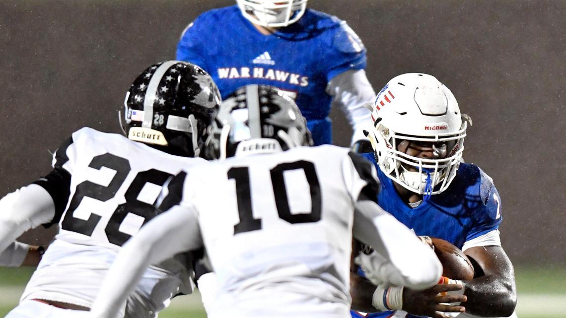 Heavy rain and two turnovers helped Veterans make history in first round of playoffs