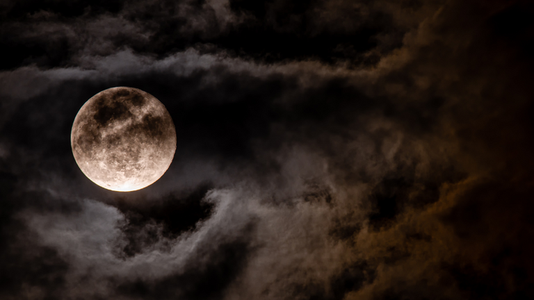 A Strawberry Moon will shine over Ohio skies soon. Here’s when & why it has that name