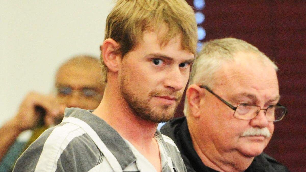 Ronnie Adrian “Jay” Towns in January 2015, entering magistrate court for his arraignment.