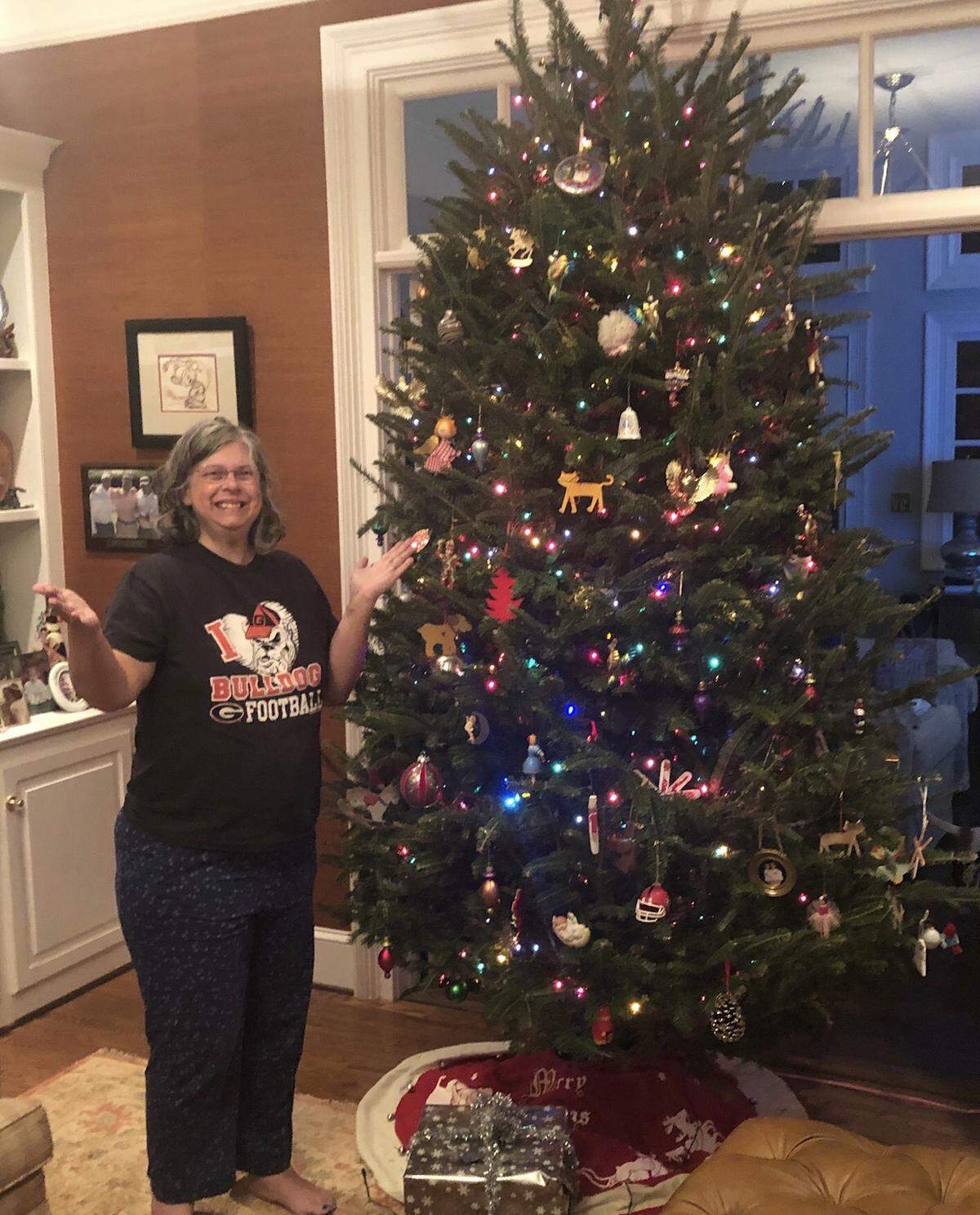 Mike and Nancy Kaplan started the Merrie Christmas Project in honor of their daughter, Merrie Kaplan.