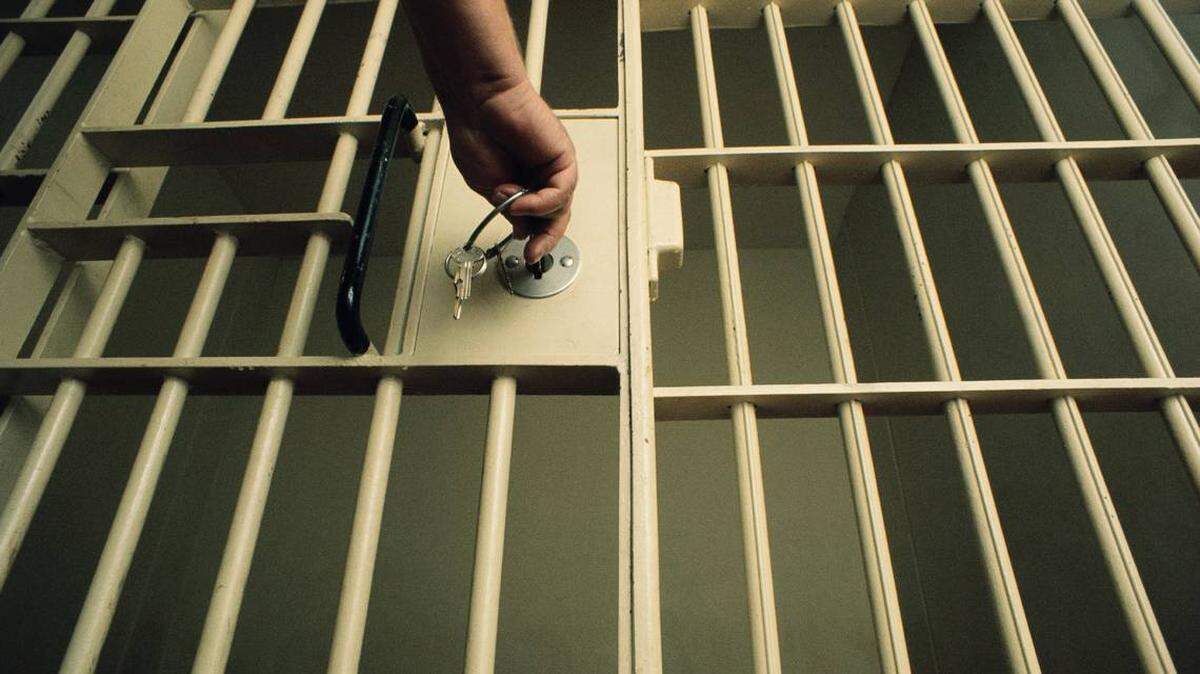 Two inmates overdosed at a prison in Bibb County, Georgia, leaving one person dead, according to the local coroner.