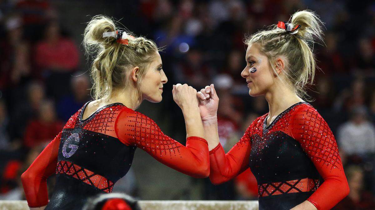 Building a ‘1-2 punch’: Snead, Dickson use bond to lead GymDogs, support each other