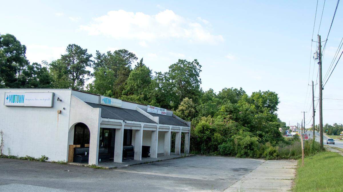 Midtown Daiquiri Bar and Grill has been the site of two fatal shootings in recent years. JASON VORHEES/THE TELEGRAPH Macon, GA.