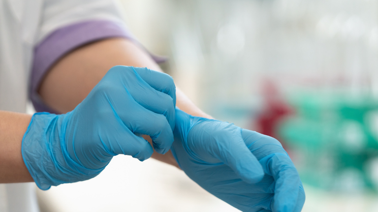 Deadly drug-resistant fungus spreads in GA, 26 other states. Here’s who is at risk