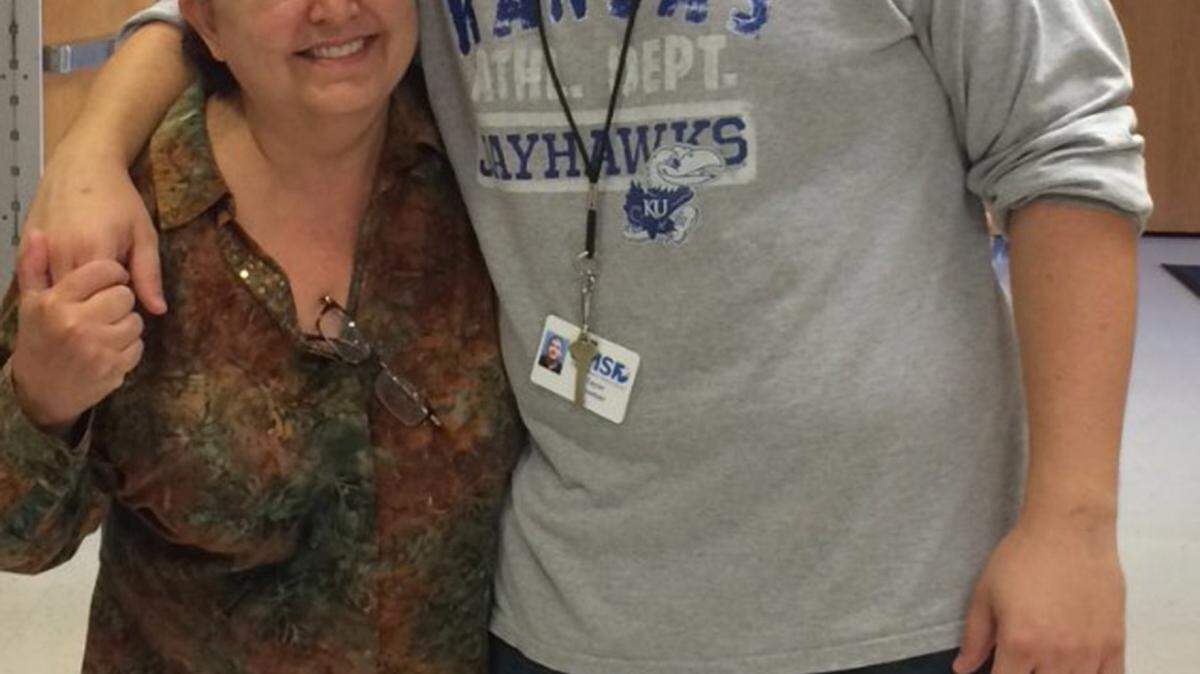 Taylor Stoetzer, 26, shown here with colleague Kathy Talbott, works with special-needs children as a paraprofessional. (Lisa Gutierrez/Kansas City Star/TNS)