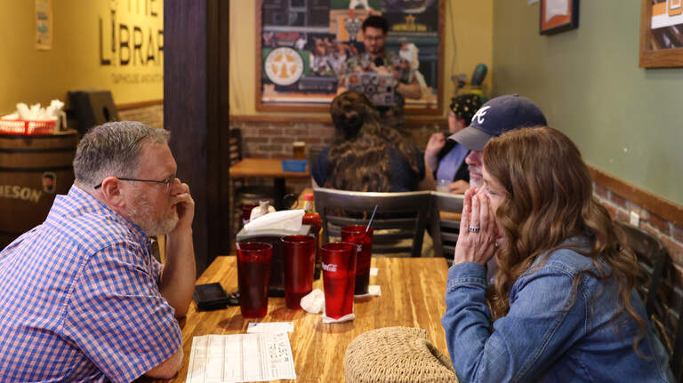 Is Macon trivia-crazy? Behind the events that draw big crowds at restaurants, bars all week