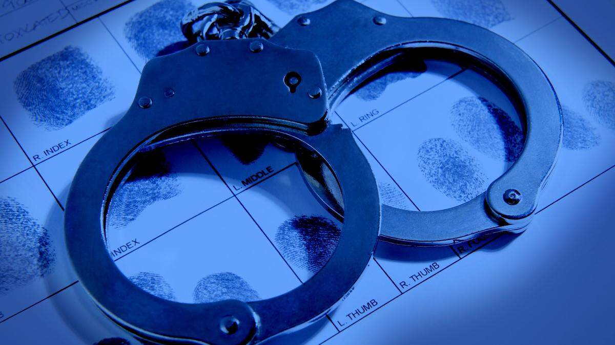 A Warner Robins middle school student has been charged with eight counts of burglary stemming from recent incidents in the area.