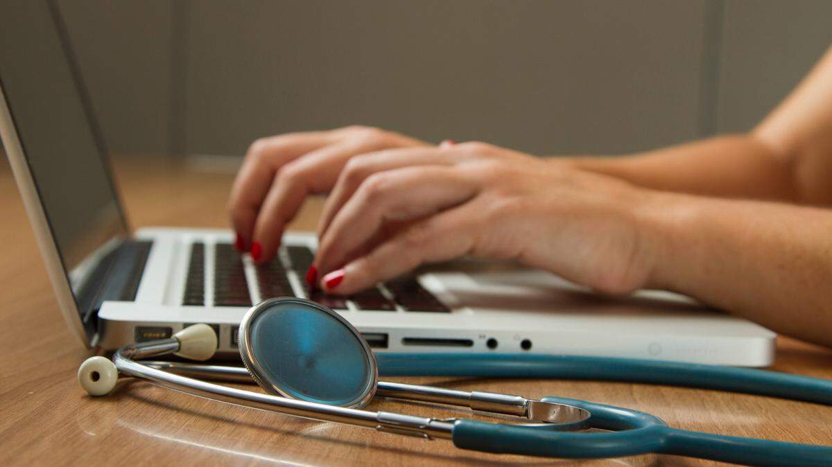 A Georgia nurse practitioner is accused of falsifying medical records and targeting older adults to bill more than $3 million in fraudulent telemedicine charges to Medicare over 14 months, federal officials say.