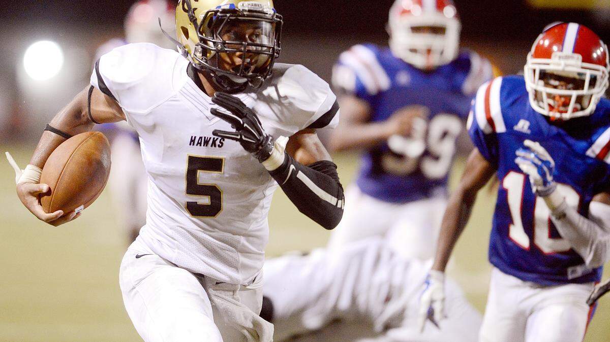 Former Washington County quarterback A.J. Gray (5) could earn some playing time at defensive back for Georgia Tech this fall as a true freshman.