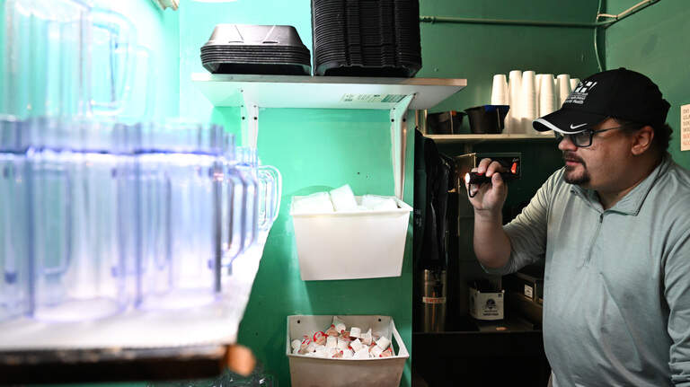 See how a restaurant health inspection goes ‘from A to B real quick’ in Macon