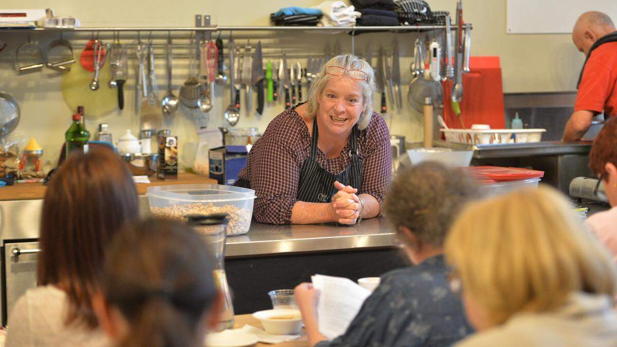 Teddi Wohlford leads a cooking class on holiday gift foods at Robinson Home Goods store in downtown Macon.