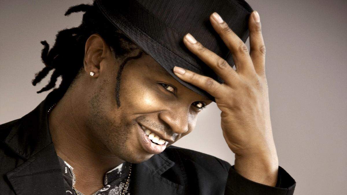 Vocalist James Delisco will join the Macon Symphony Orchestra for an evening filled with the music of Michael Jackson.
