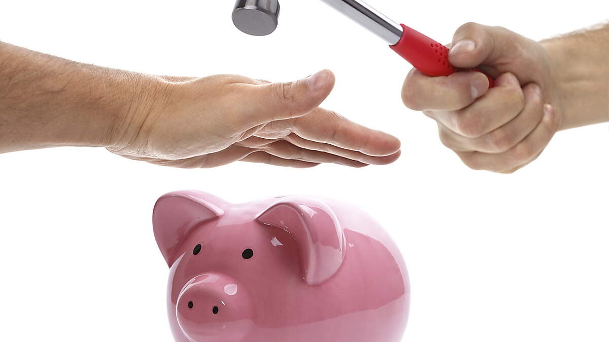 Protect your gift-buying assets by creating a holiday budget.