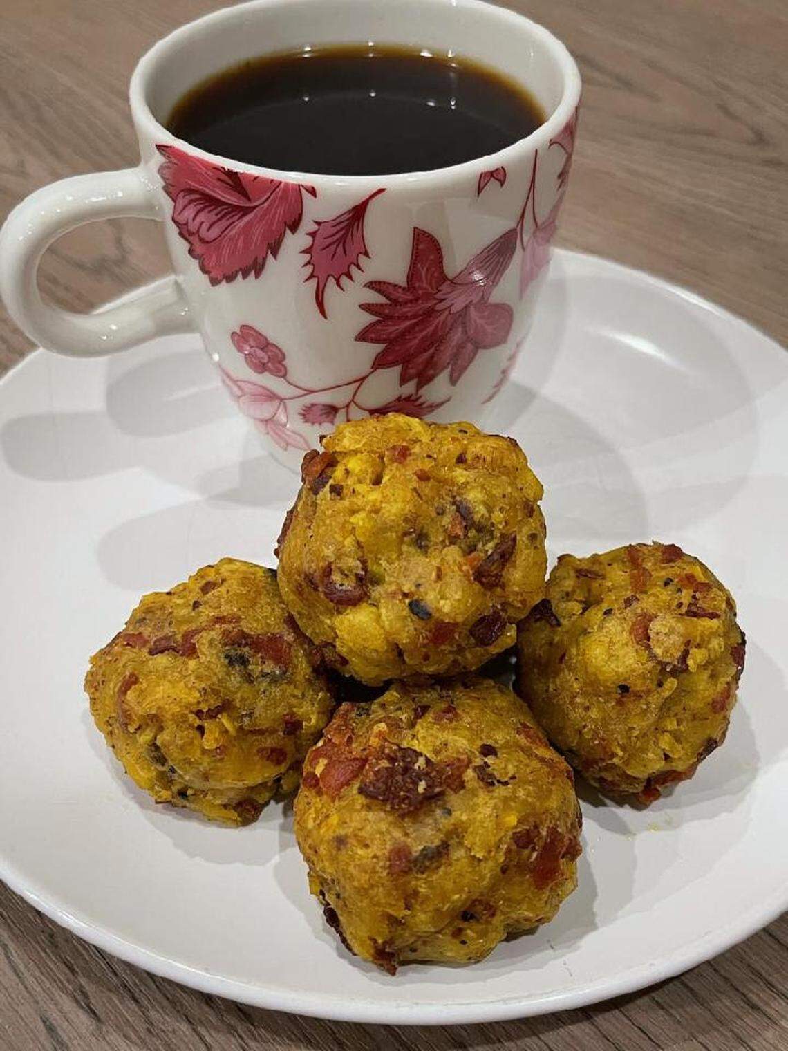 Plantain poppers, or bolon de verde as they’re known in Ecuador. Plantain poppers are mashed plantains mixed with spices and chopped up bacon that are formed into balls, filled with cheese and then baked until crispy.