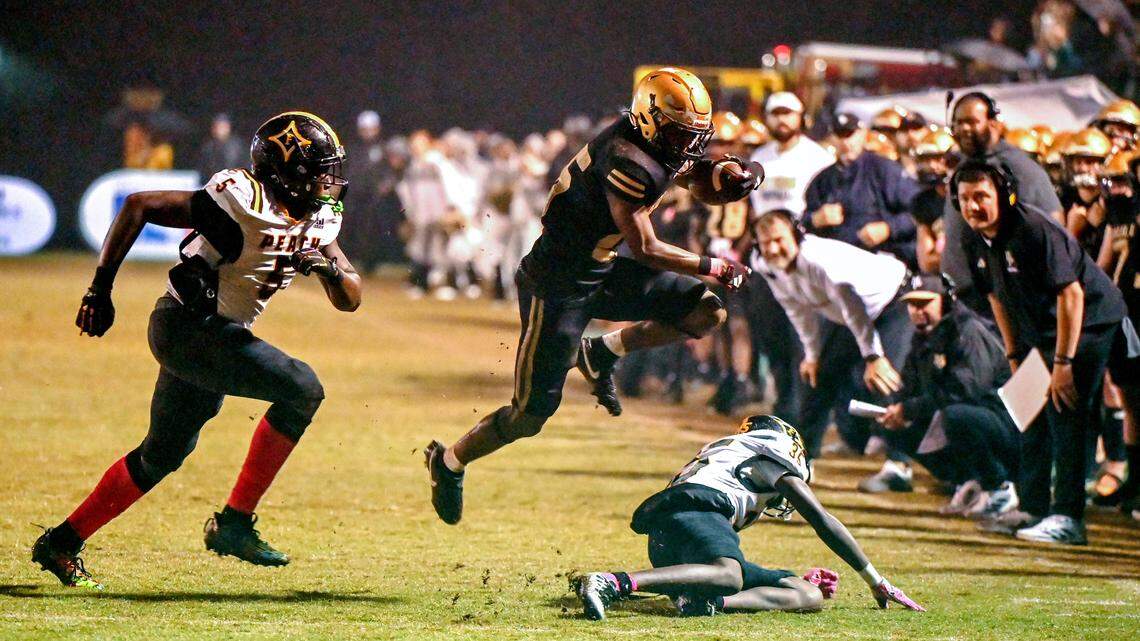 Multimillion-dollar makeover to football field in Forsyth draws concerns, school responds