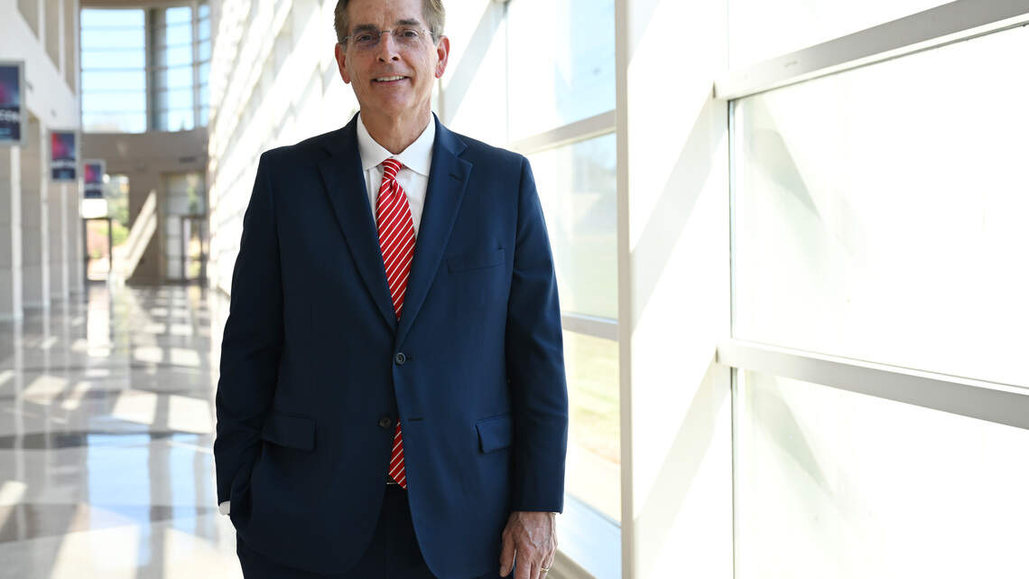 Raffensperger says he can maintain Trump relationship as he campaigns for GA governor