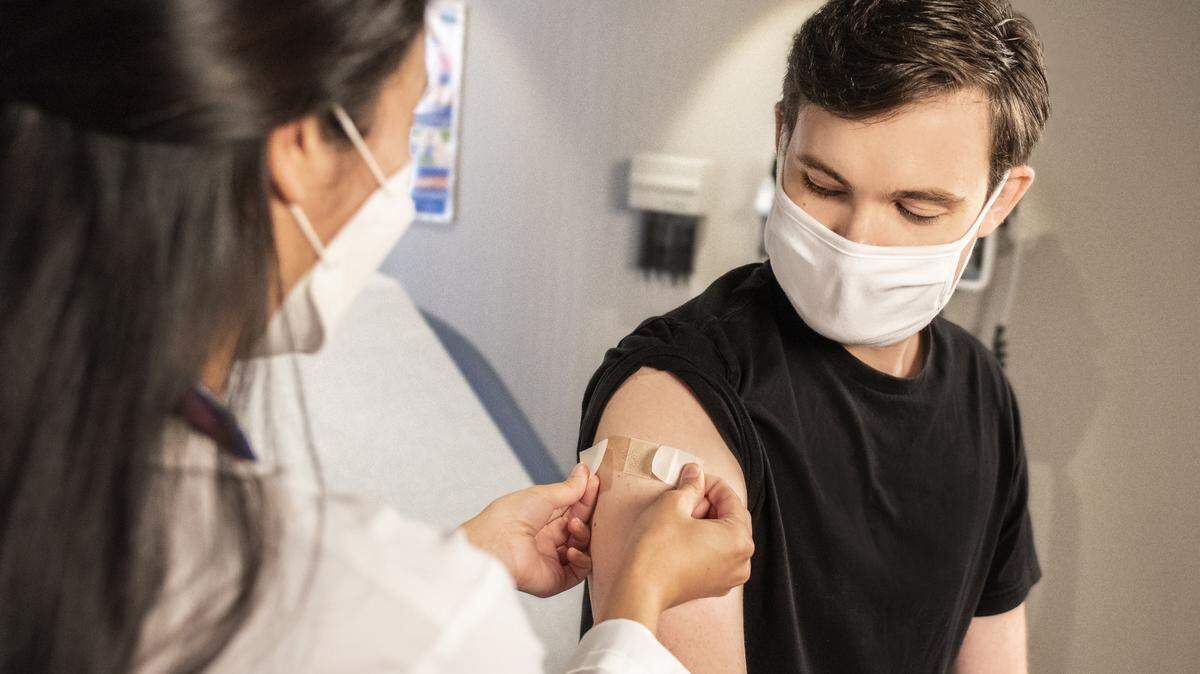 The U.S. Centers for Disease and Prevention recommends that everyone 12 years and older get the new vaccine.