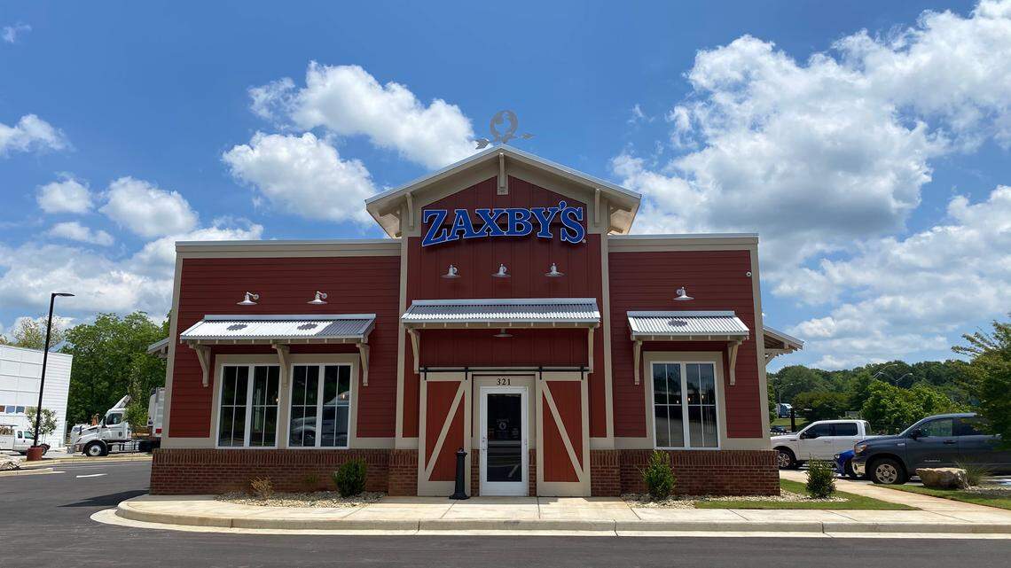 A popular chain restaurant is opening in Forsyth next week. Here’s what that means during the coronavirus