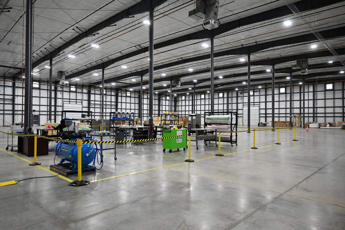 One section in KIHOMAC’s 130,000-square-foot facility focuses on creating composite pieces for upgraded aircraft parts. About 100,000-square-feet of the plant is for manufacturing and engineering, with 30,000-square-feet encompassing office and conference space.