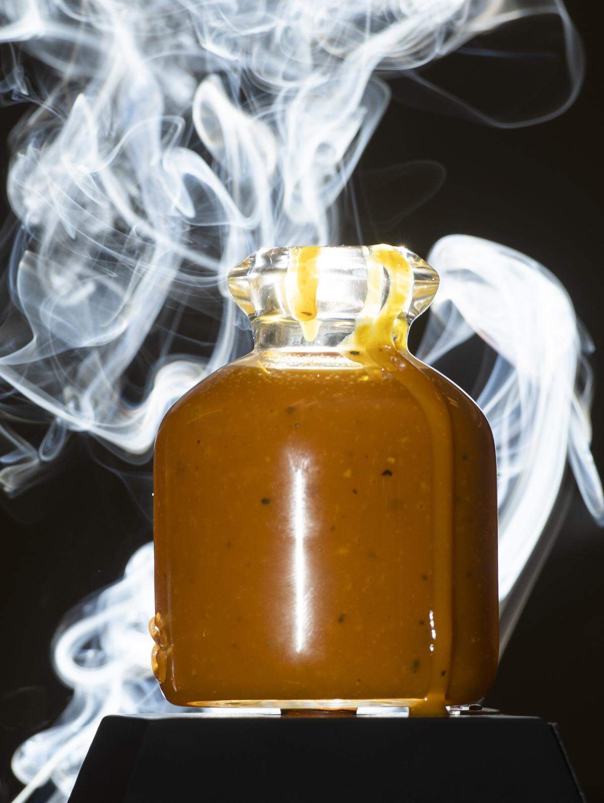 Mercer Gold wing sauce at Francar’s Buffalo Wings in Macon.