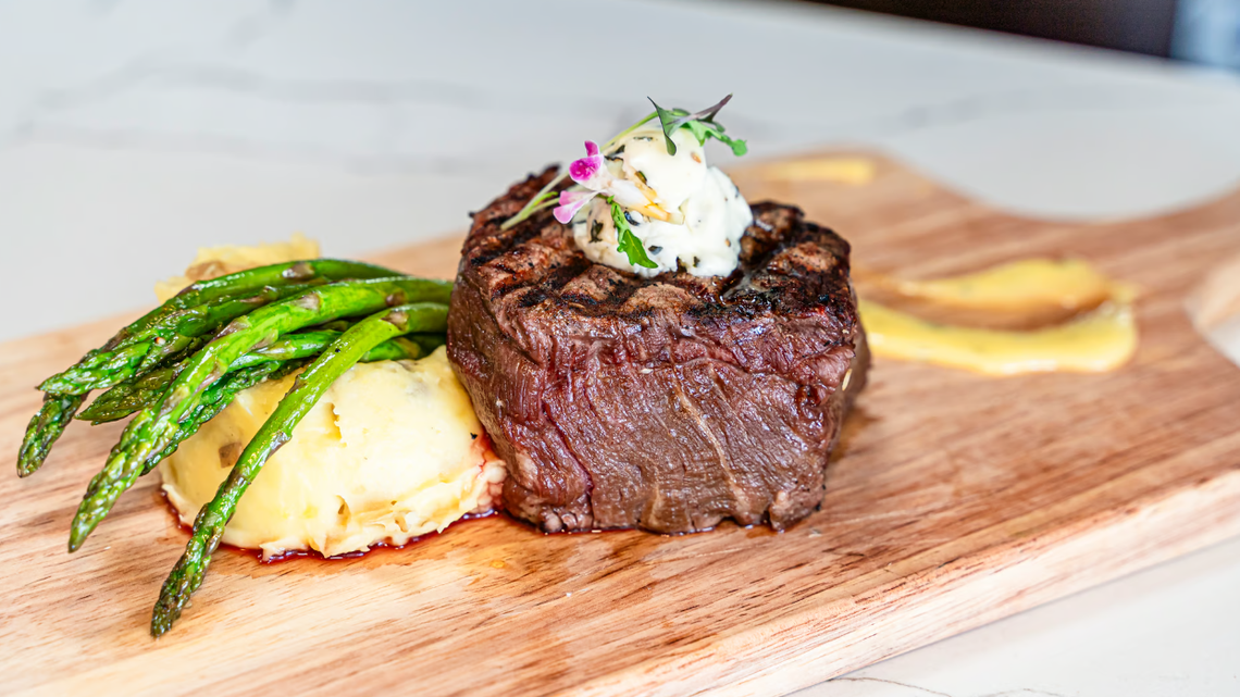 Here are some of the best Lowcountry SC chefs, rankings say | Hilton ...