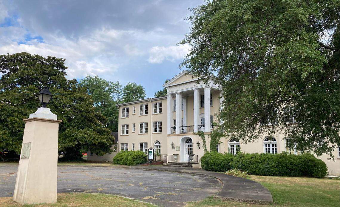 Signage on the historic New Perry Hotel itself has been removed. A certificate of appropriateness for its demolition has been approved by the Main Street Advisory Board and the city’s Community Development Department.
