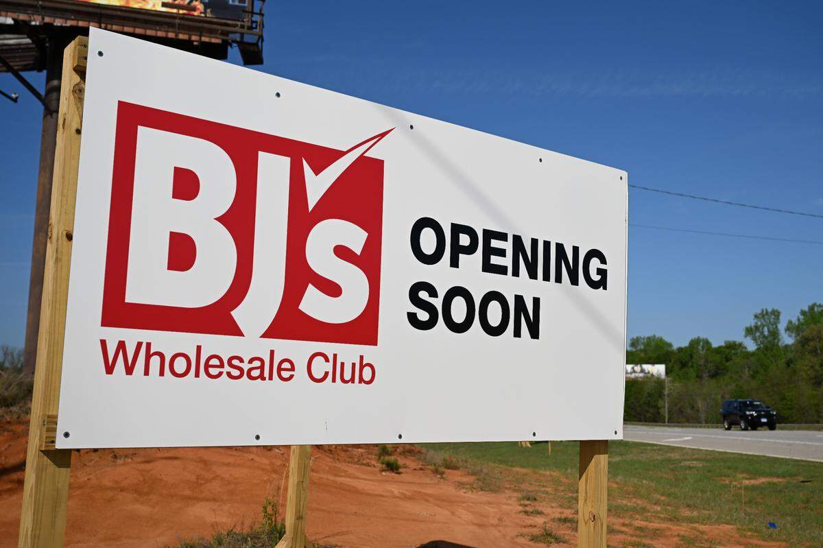 Construction continues on the BJ’s Wholesale Club off of Watson Boulevard on Friday, April 4, 2025, in Warner Robins, Georgia. The new store is expected to open summer 2025.