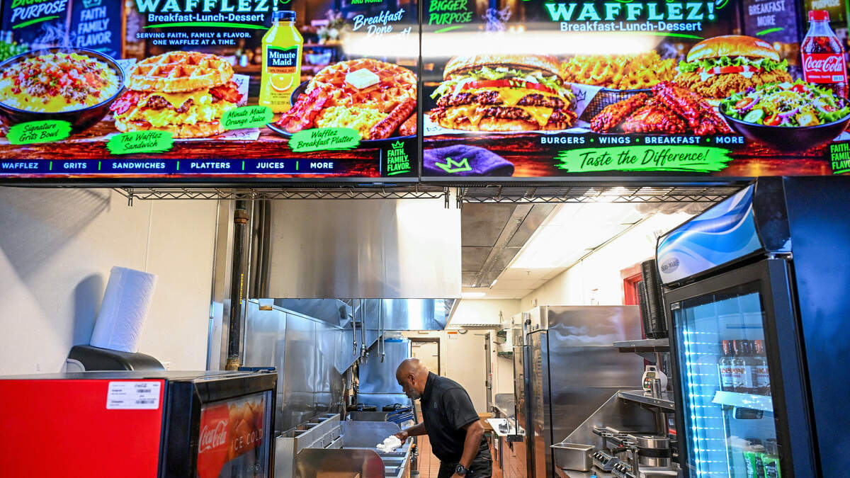 Amid Eisenhower Crossing revival, Everything Wafflez aims for community impact