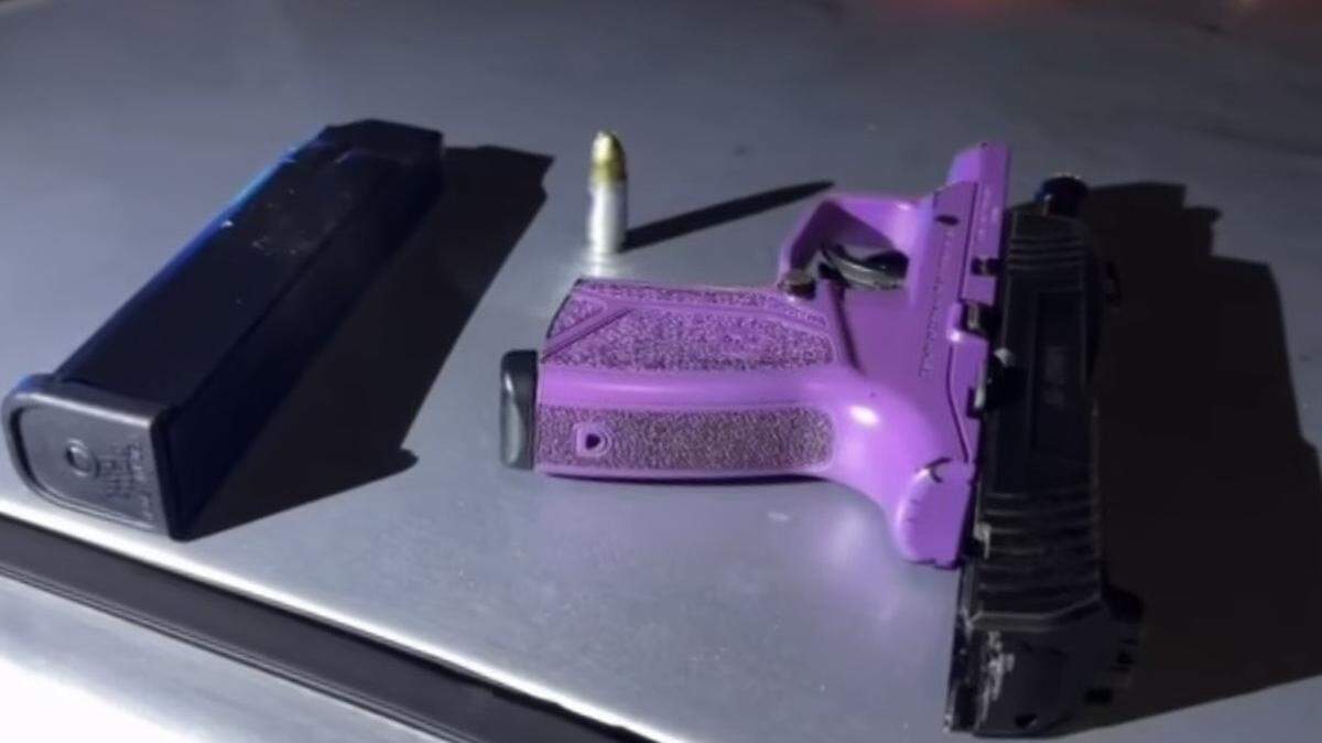 A purple-colored gun and bullet magazine were shown in a Dec. 23, 2025, Instagram video from the Bibb County Sheriff’s Office. A fatal shooting that evening at Economy Hotel in Macon left Travon Maurice Harden dead, according to the sheriff’s office.