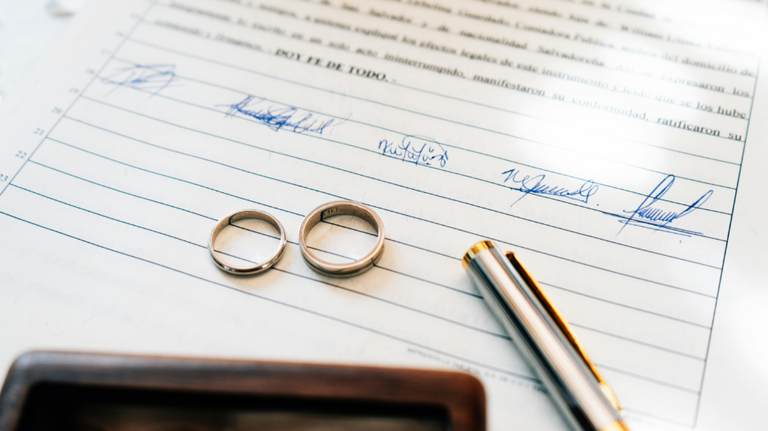 Getting married in 2026? Here’s who can legally officiate weddings in GA