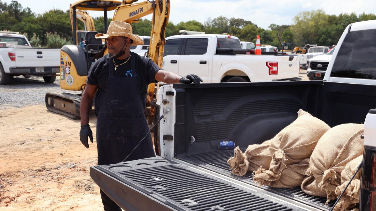 Macon on tornado watch, dangerous floods possible with Cat 4 Hurricane Helene
