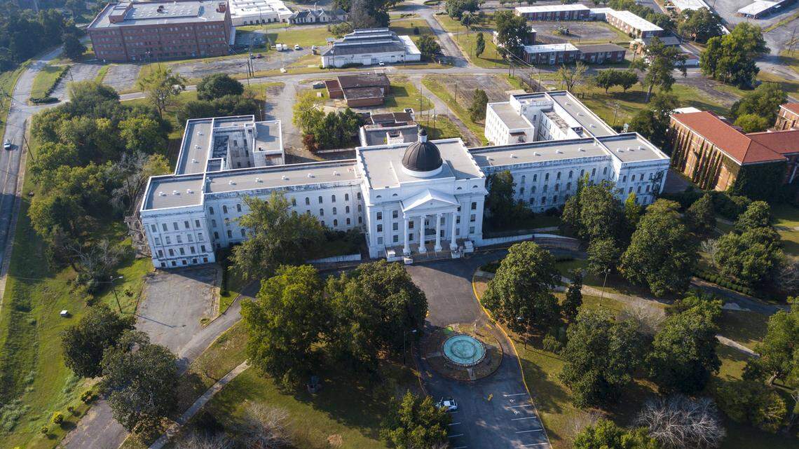 Middle Georgia historic hospital lands on Places of Peril list for second time