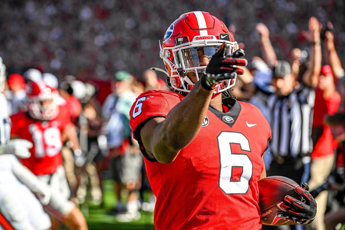 Georgia running back Kenny McIntosh points to the crowd after scoring in thier match-up with the Auburn Tigers Saturday in Athens.