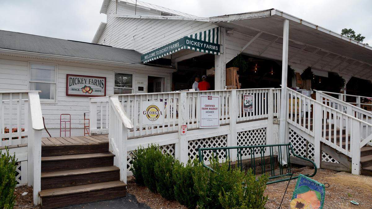 JENNA EASON/THE TELEGRAPH Macon, GA, 07/10/2019: Dickey Farms sells peach ice cream along with other products with peaches, strawberries, pecans and more.
