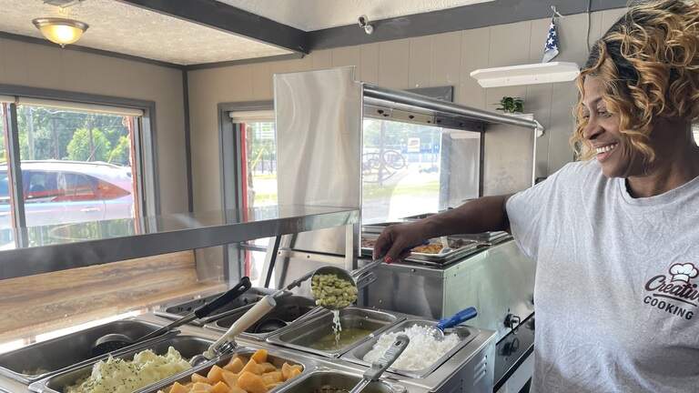 A familiar face returns to Warner Robins to open a restaurant with her family