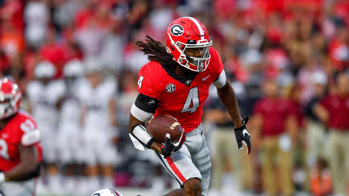DONN RODENROTH,Athens, Georgia, 09/18/2021: Georgia running back James Cook heads to the endzone in the first half against South Carolina Saturday in Athens.