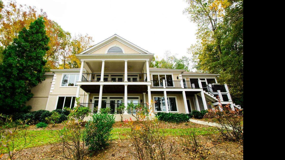 147 Carolyn Drive, Eatonton, Georgia. Click here for Zillow profile.