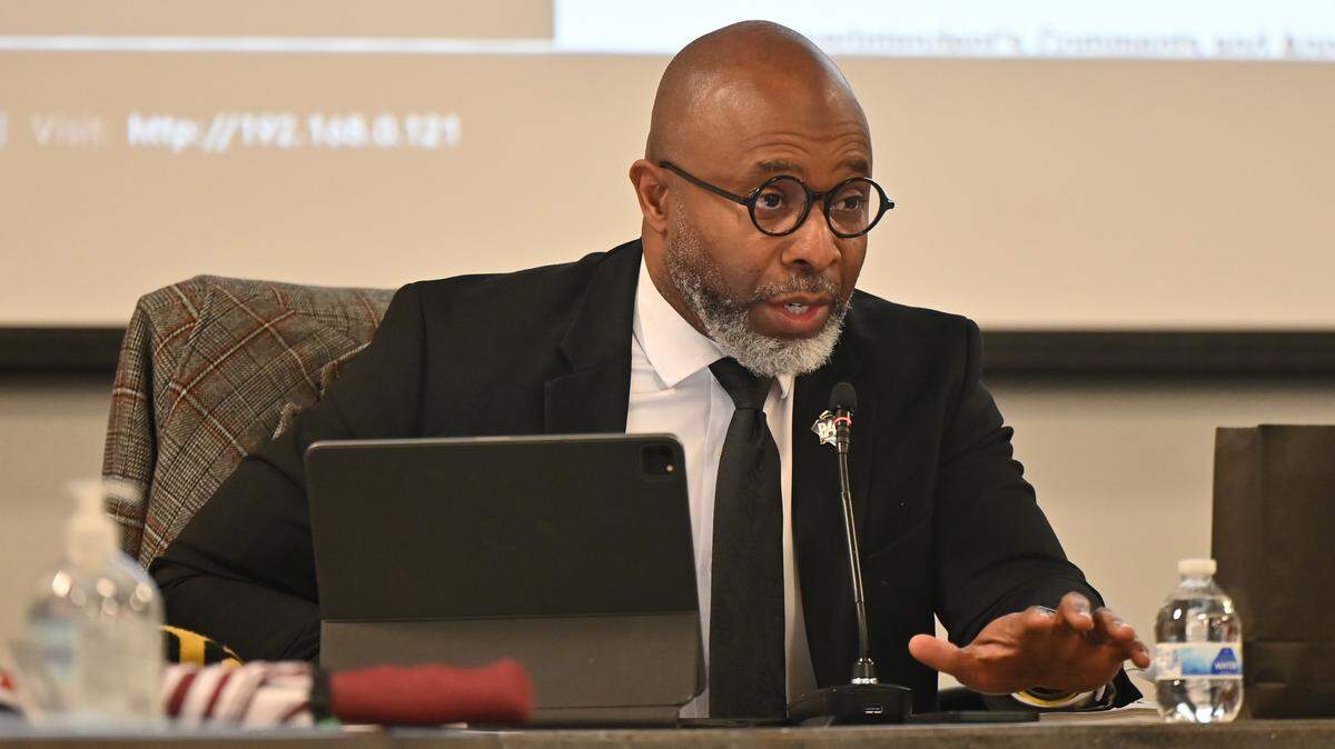 Bibb County School District superintendent Dan Sims speaks at a Board of Education committee meeting on Thursday, Jan. 15, 2026, at the Bibb County Professional Learning Center in Macon, Georgia. Sims said at the meeting that the school district would offer a “robust summer school experience” in 2026, after leaders said they would stop summer school for the 2025-2026 school year in December 2025.