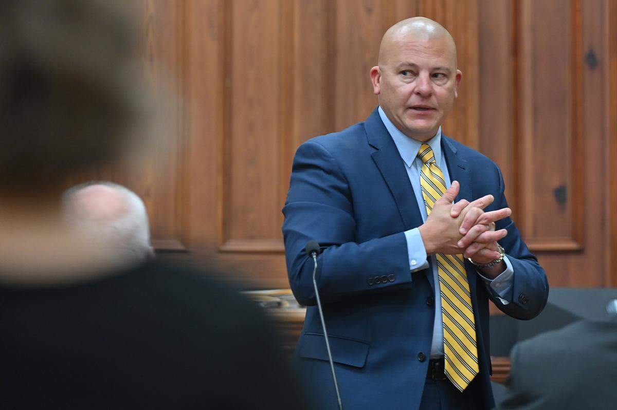 Attorney Shawn Merzlak, who represents former Washington County deputy Michael Howell, delivers an opening statement to the jury during the first day of trial on Thursday, Nov. 13, 2025, In Washington County Superior Court in Sandersville, Georgia. Merzlak’s argument is that the deputies were unaware that Martin suffered from mental health issues, but that Martin broke the law and was resisting.
