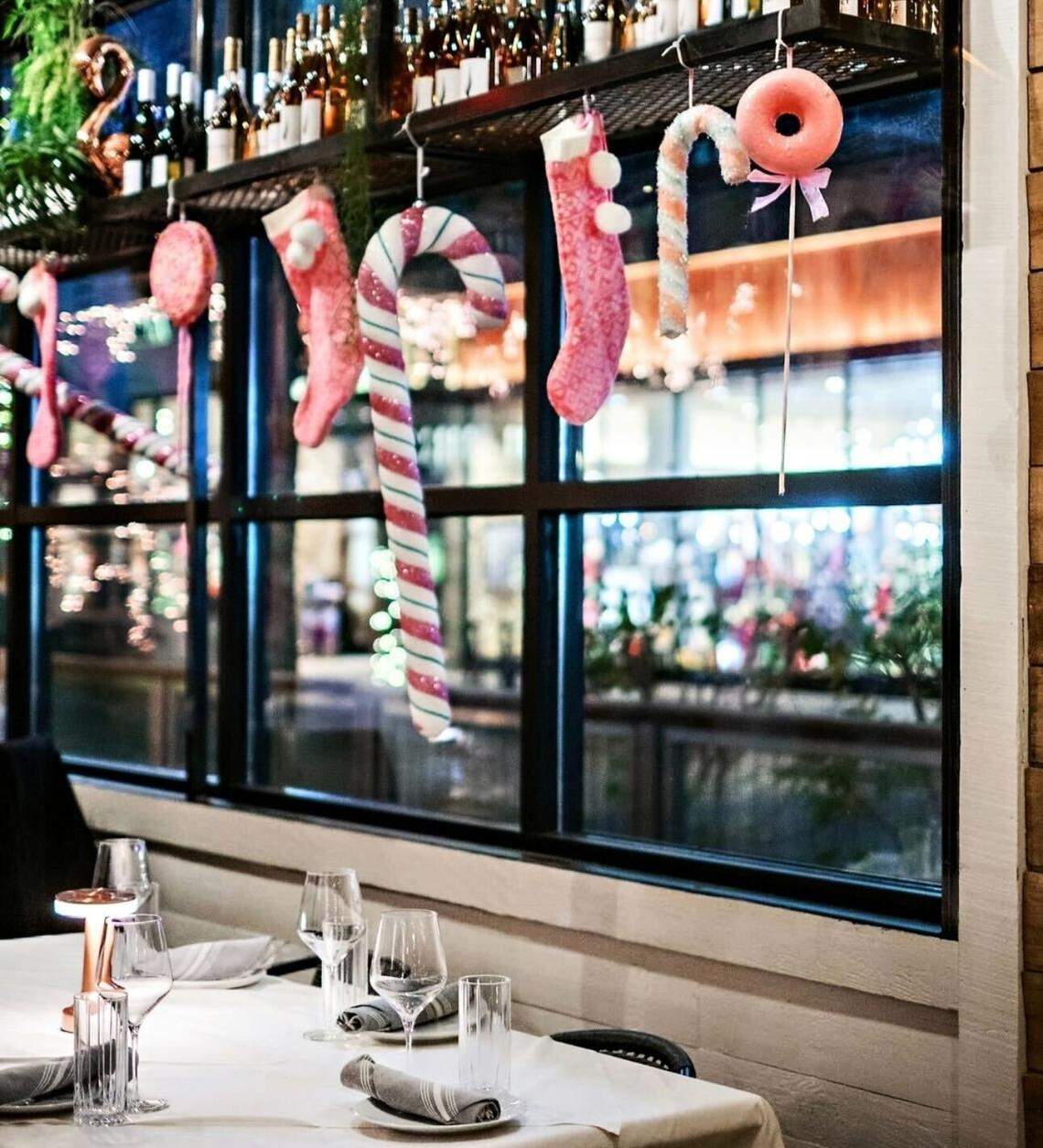 It’s “pinkmas” at The Cape’s Pop-Up Holiday Bar in Alpharetta, GA.