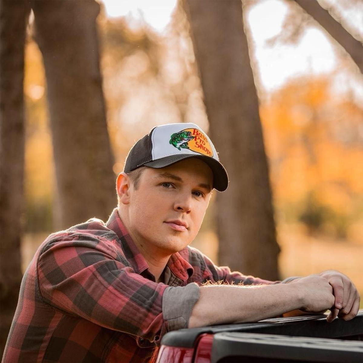 Georgia native Travis Denning will perform at Rupp Arena this weekend.