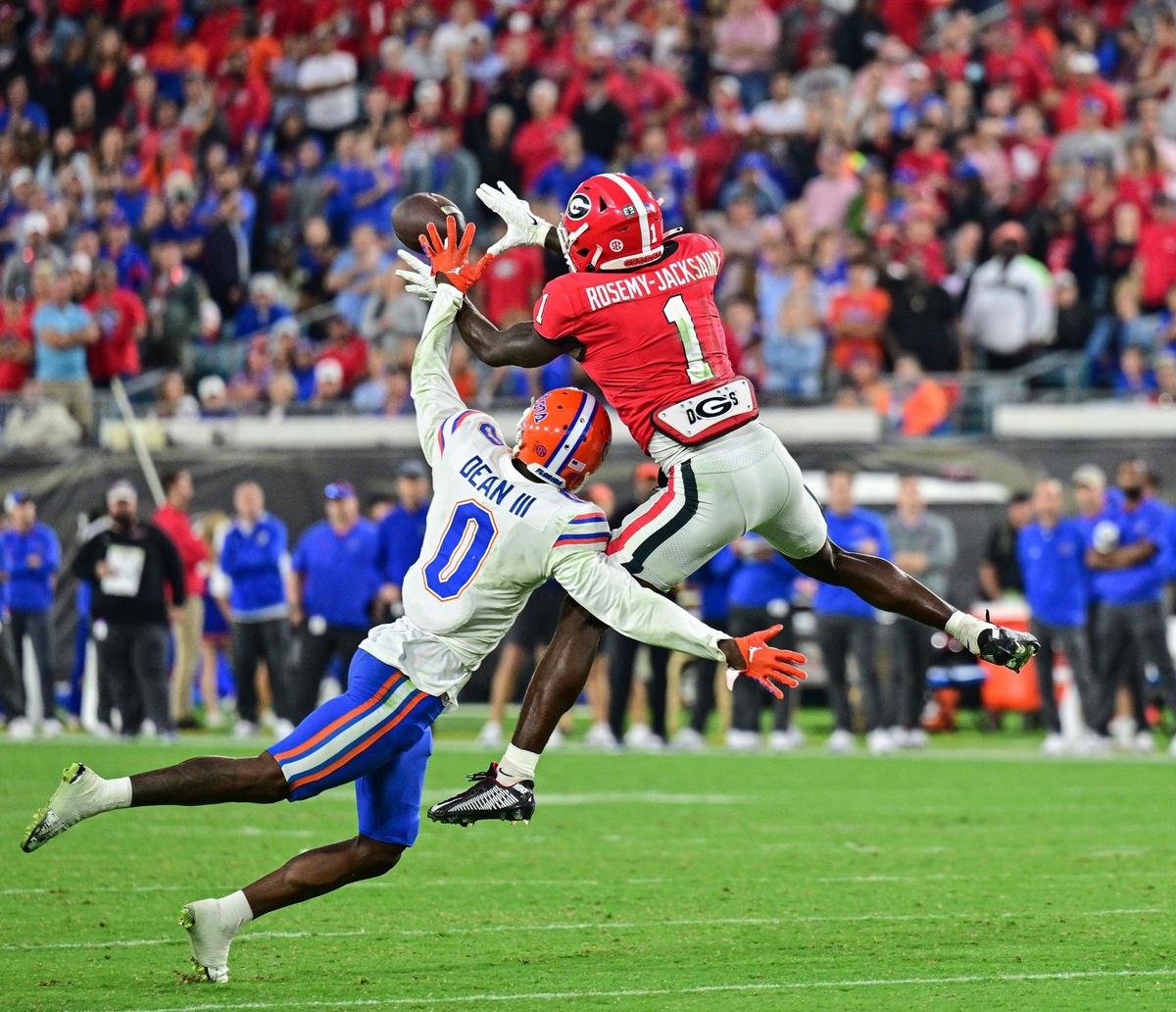 Georgia wide receiver Marcus Rosemy-Jacksaint is unable to hold on to a Stetson Bennett pass Saturday as the Dawgs took on the Florida Gators.