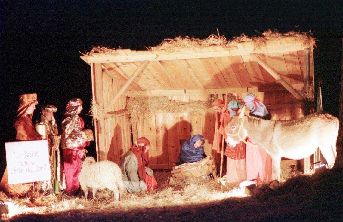 Live nativity scene at Riverside United Methodist Church in 1999.