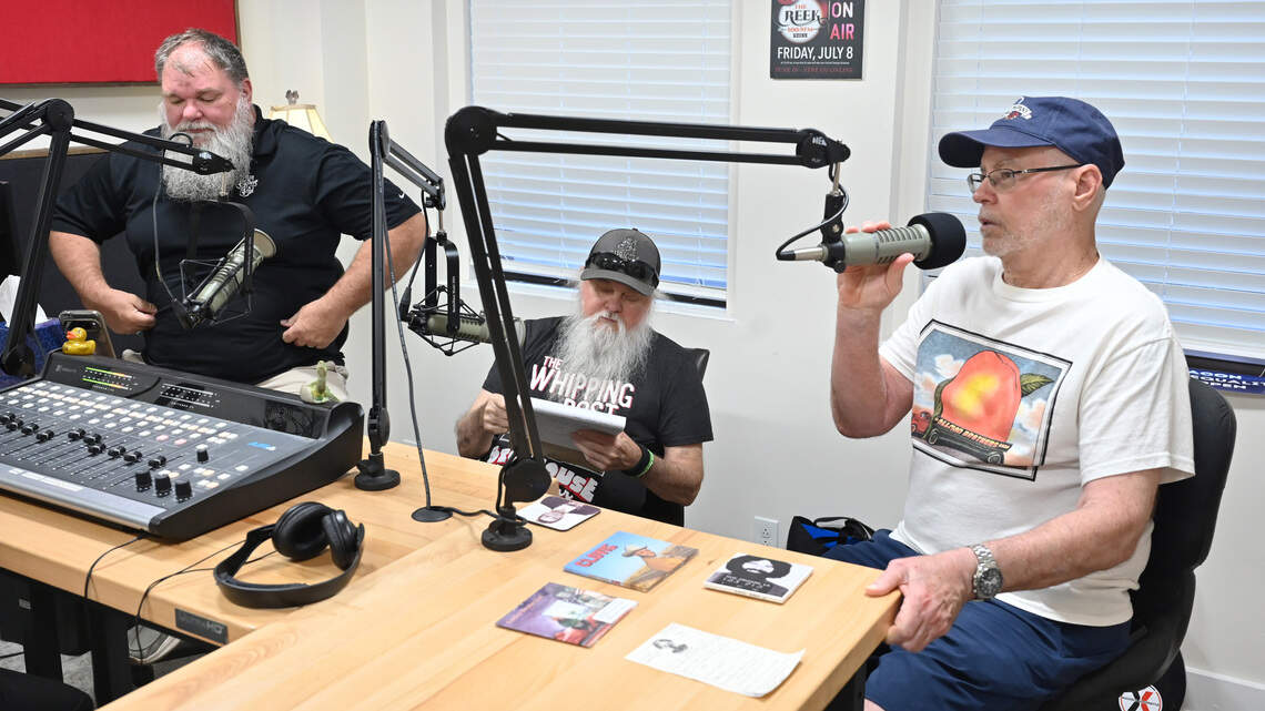For long-tenured hosts of Allman Brothers radio hour, the music never fades