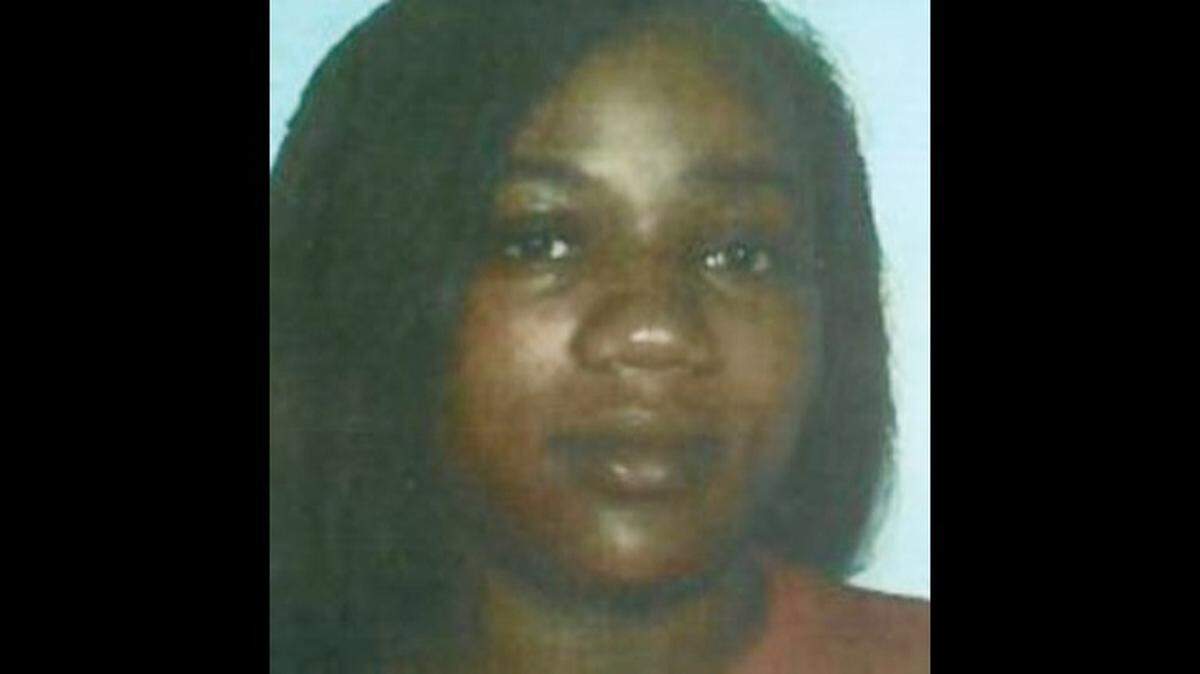 Zaakiya Bridges